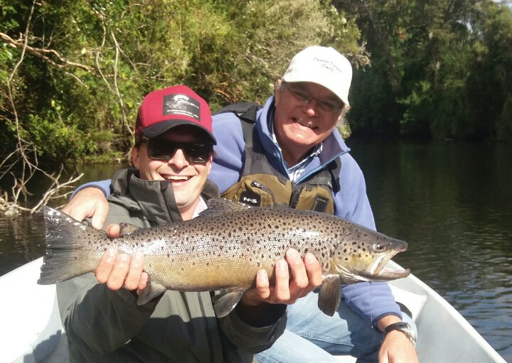 Mattias Bayer Chile fly fishing