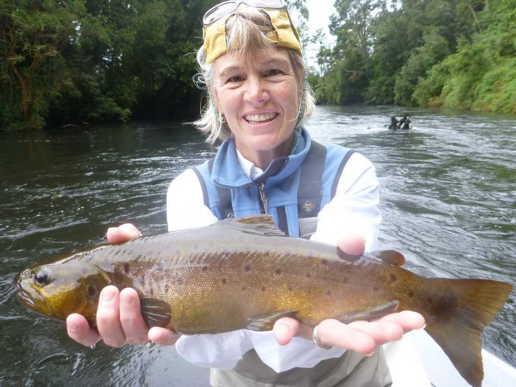 Dunsmuir area fly fishing Outfitter & Actor Jack