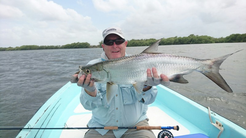 Fly fishing Tarpon Placencia Belize